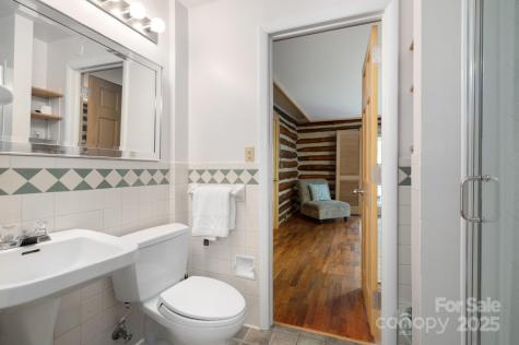 552 Avery Creek Arden NC 28704