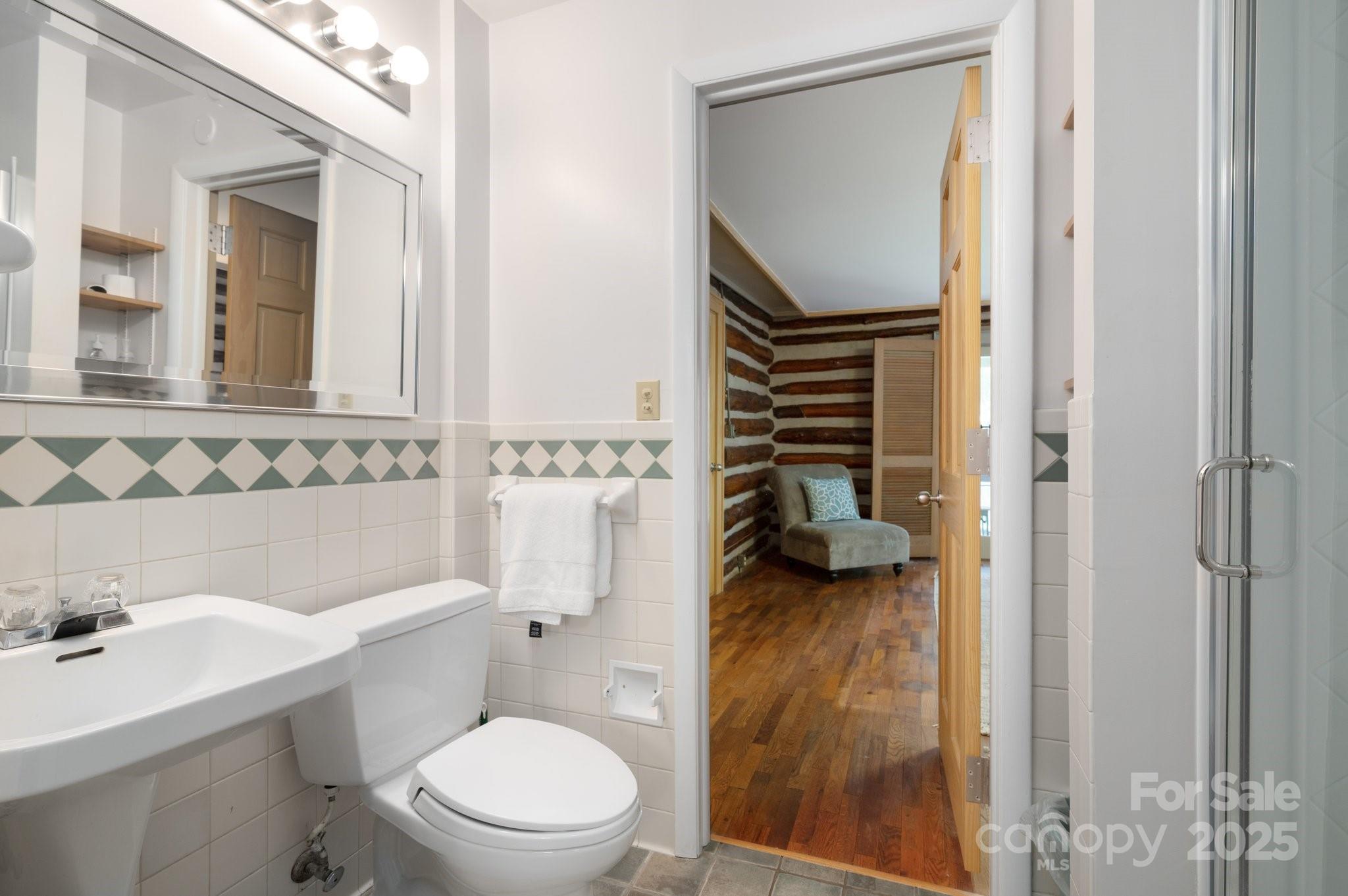 552 Avery Creek Arden NC 28704