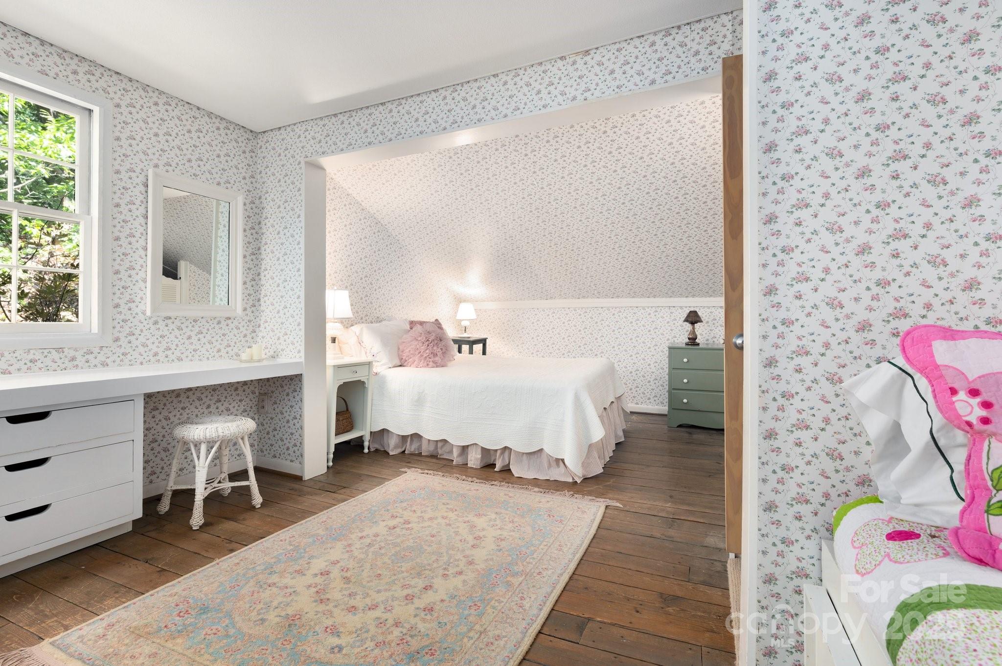 552 Avery Creek Arden NC 28704