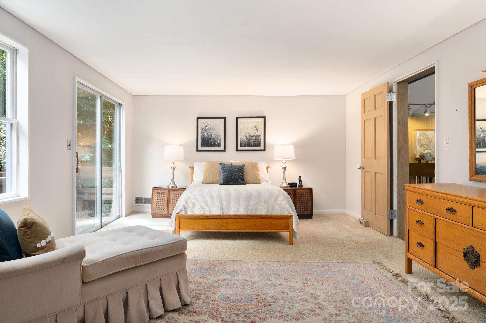 552 Avery Creek Arden NC 28704