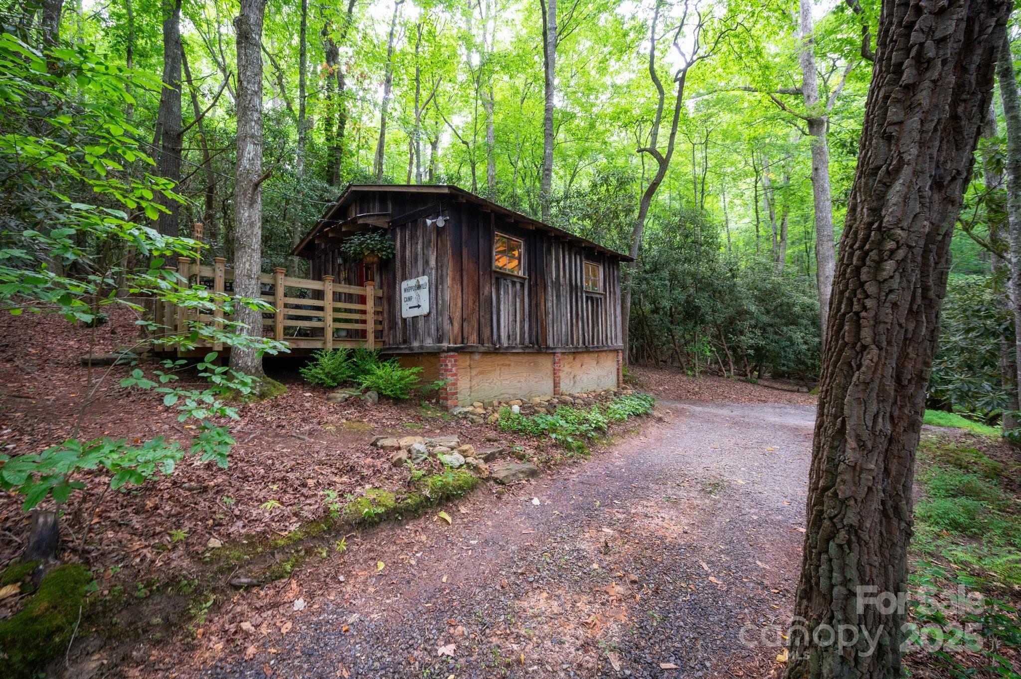 552 Avery Creek Arden NC 28704