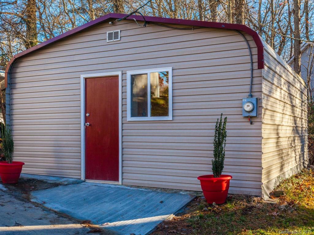 167 Lakeside Drive Asheville NC 28806