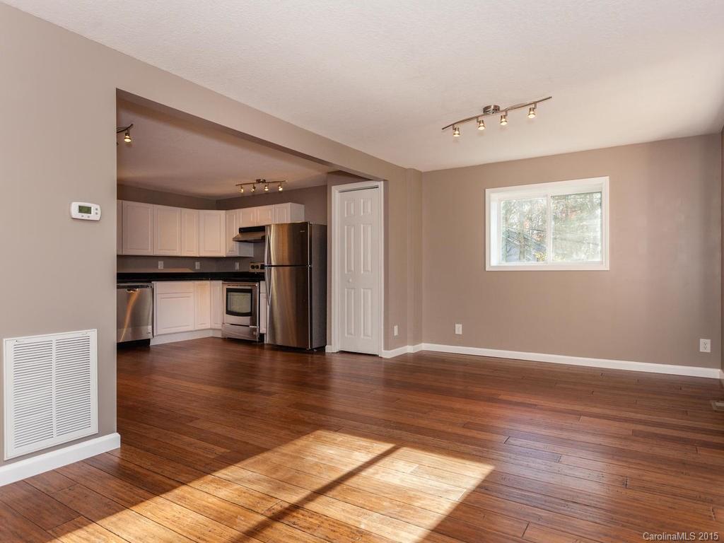 167 Lakeside Drive Asheville NC 28806
