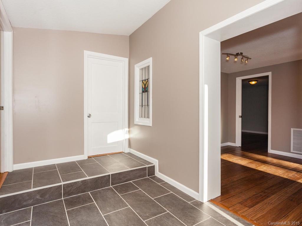 167 Lakeside Drive Asheville NC 28806
