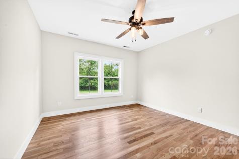 34 Old Souther Road Mills River NC 28759
