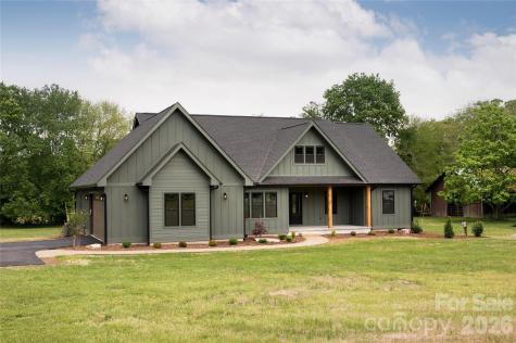 34 Old Souther Road Mills River NC 28759