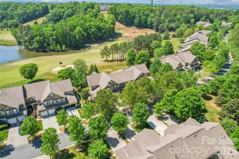 1046 Silver Gull Drive Tega Cay SC 29708