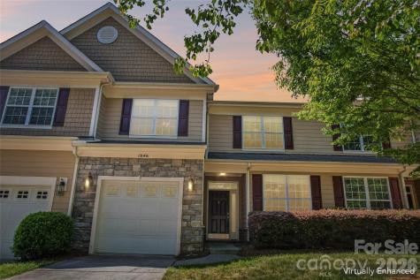 1046 Silver Gull Drive Tega Cay SC 29708