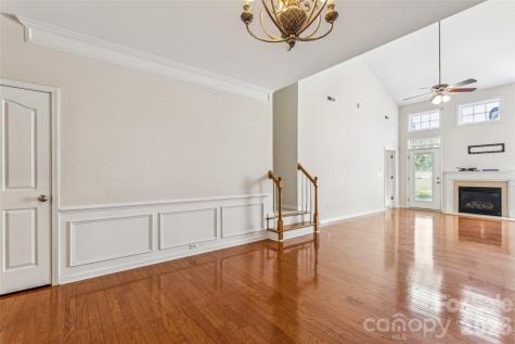 1046 Silver Gull Drive Tega Cay SC 29708
