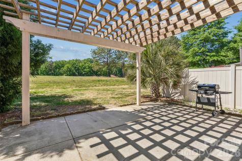 1046 Silver Gull Drive Tega Cay SC 29708