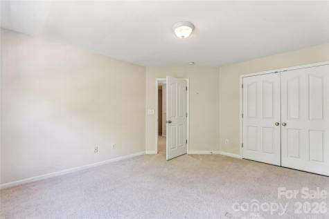 1046 Silver Gull Drive Tega Cay SC 29708