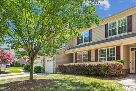 1046 Silver Gull Drive Tega Cay SC 29708
