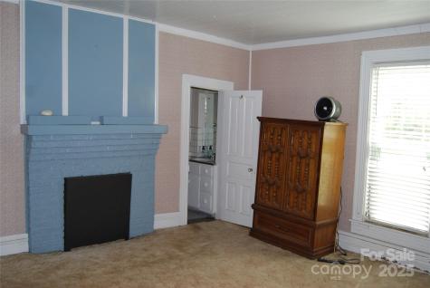 7 Noble Road Fairview NC 28730