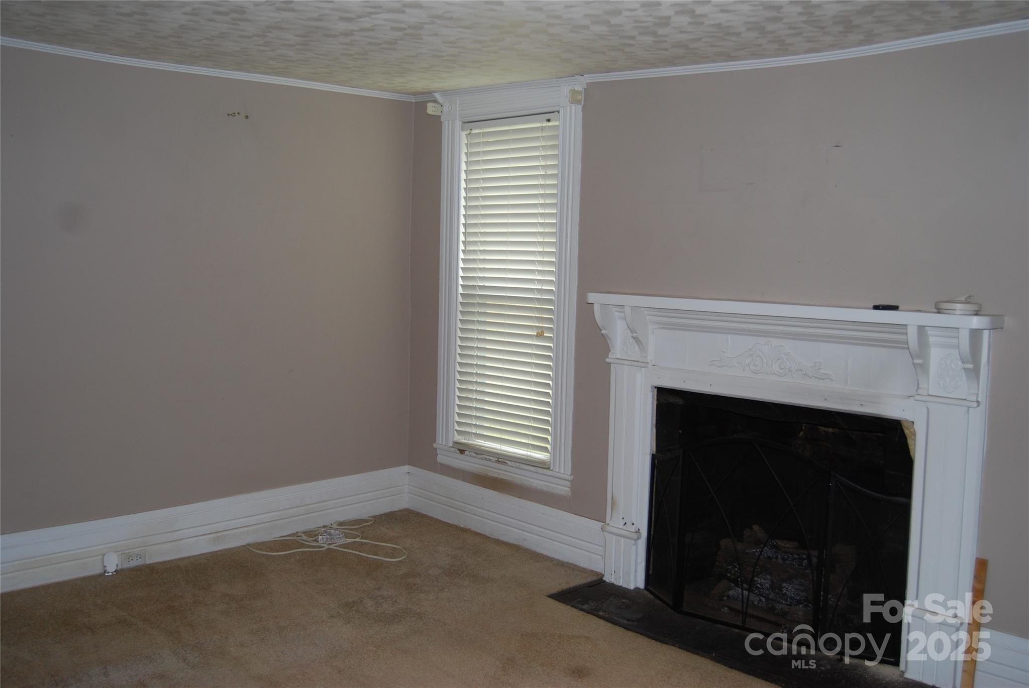 7 Noble Road Fairview NC 28730