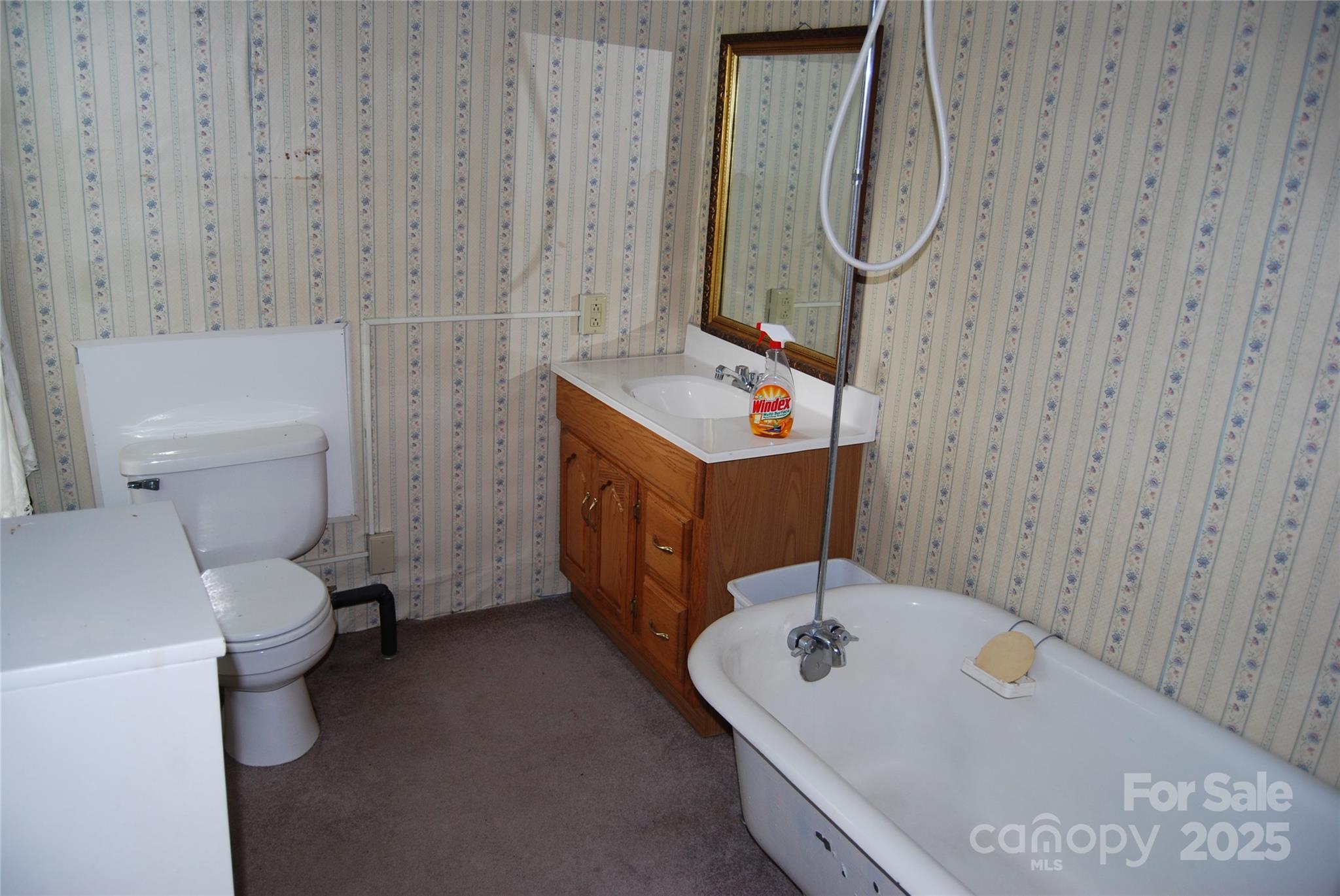 7 Noble Road Fairview NC 28730