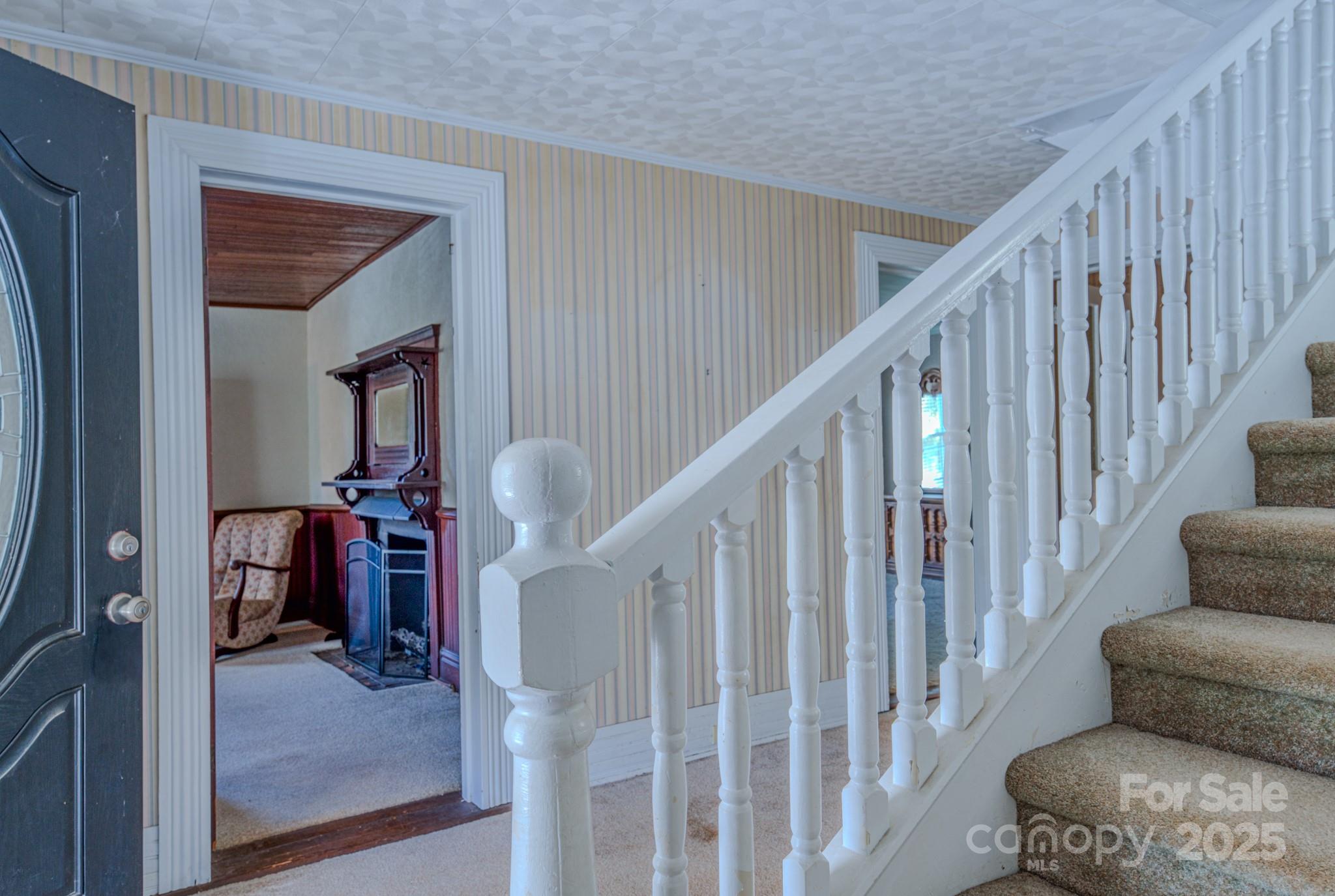 7 Noble Road Fairview NC 28730