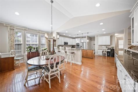 14825 Capricorn Lane Charlotte NC 28277