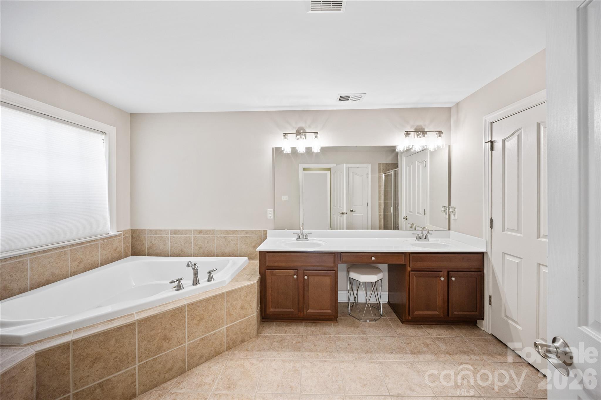 14825 Capricorn Lane Charlotte NC 28277