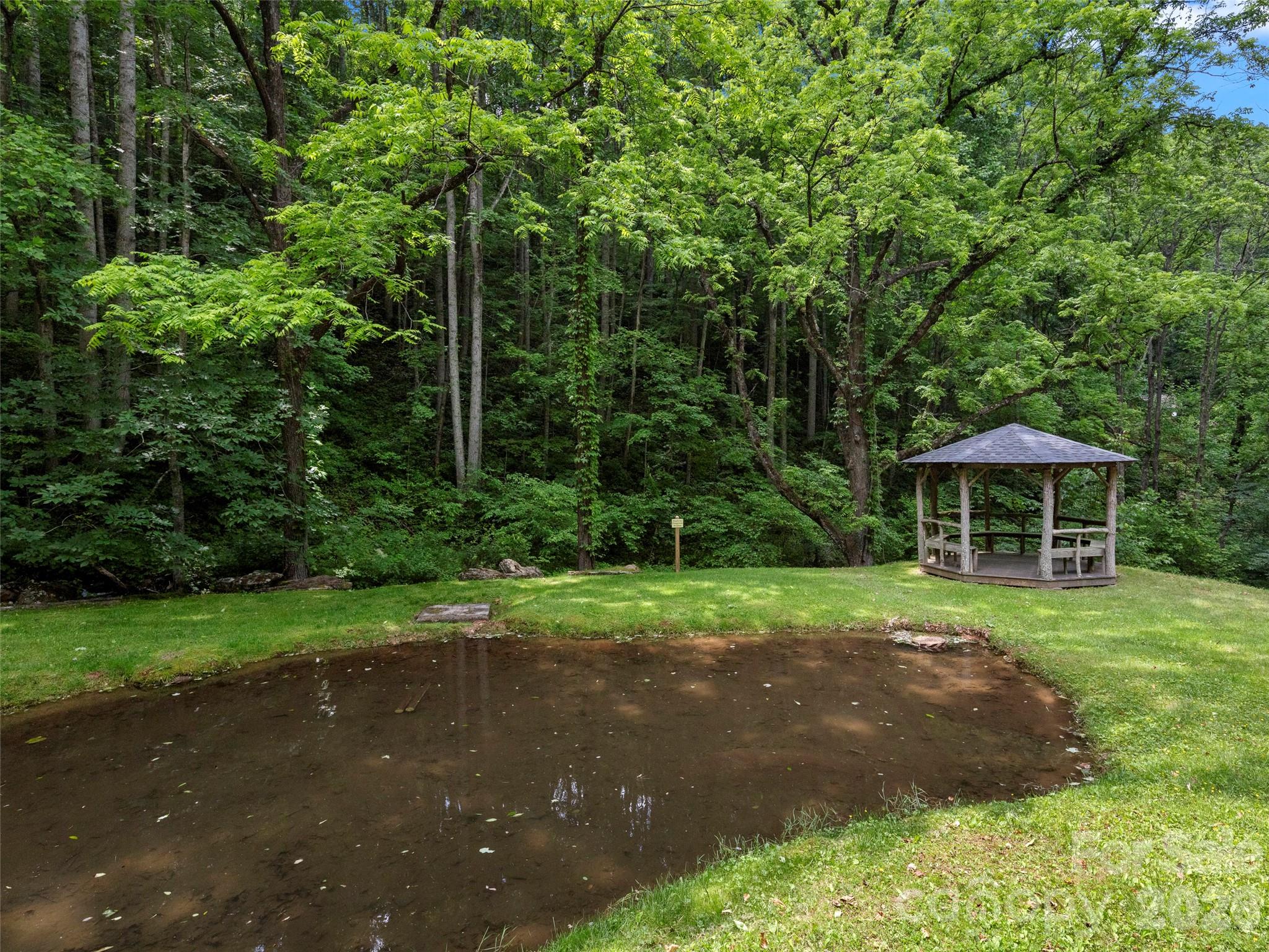 85 Iga Trail Maggie Valley NC 28751
