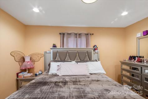 40 Alabama Avenue Marion NC 28752