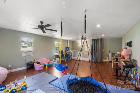 40 Alabama Avenue Marion NC 28752
