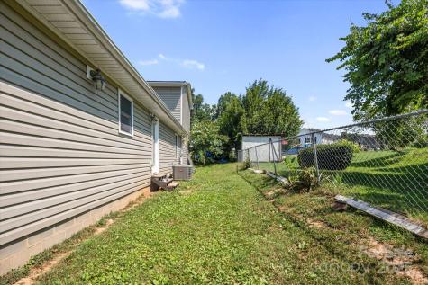 40 Alabama Avenue Marion NC 28752