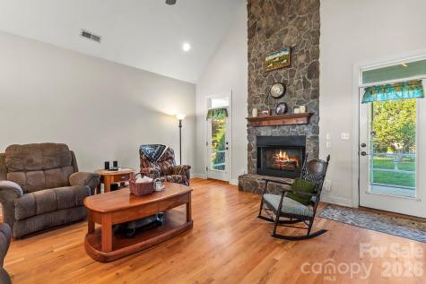 557 Luther Drive Iron Station NC 28080