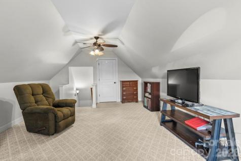 557 Luther Drive Iron Station NC 28080