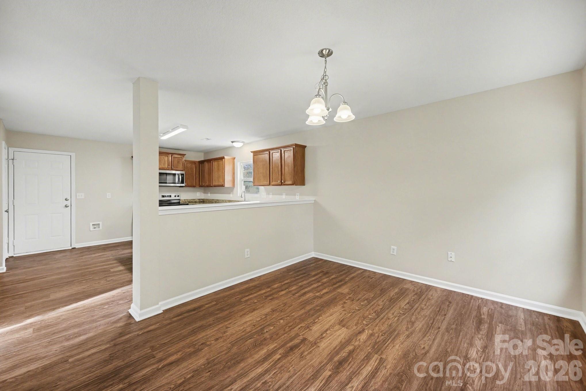 2021 Sonoma Valley Drive Charlotte NC 28214