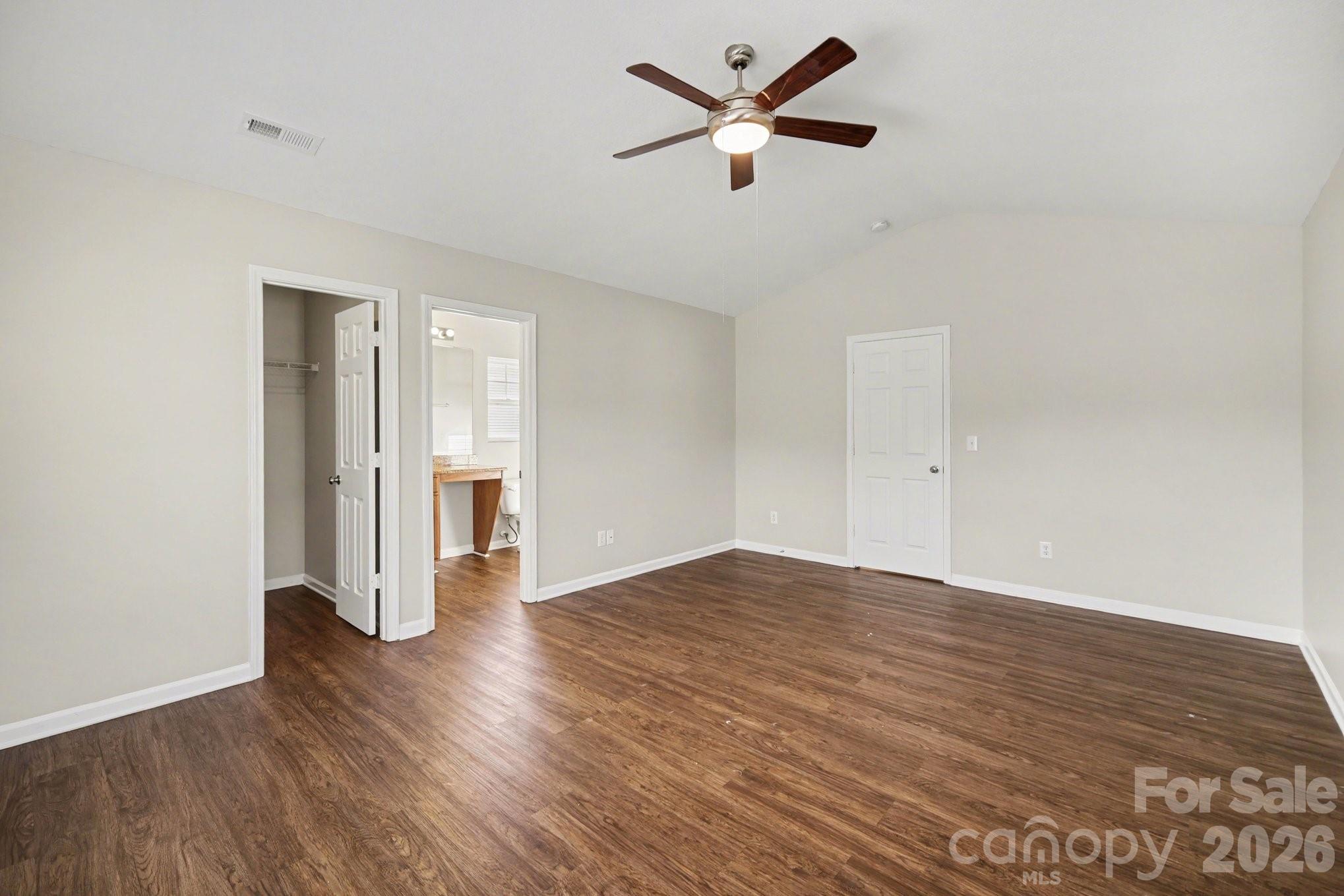 2021 Sonoma Valley Drive Charlotte NC 28214