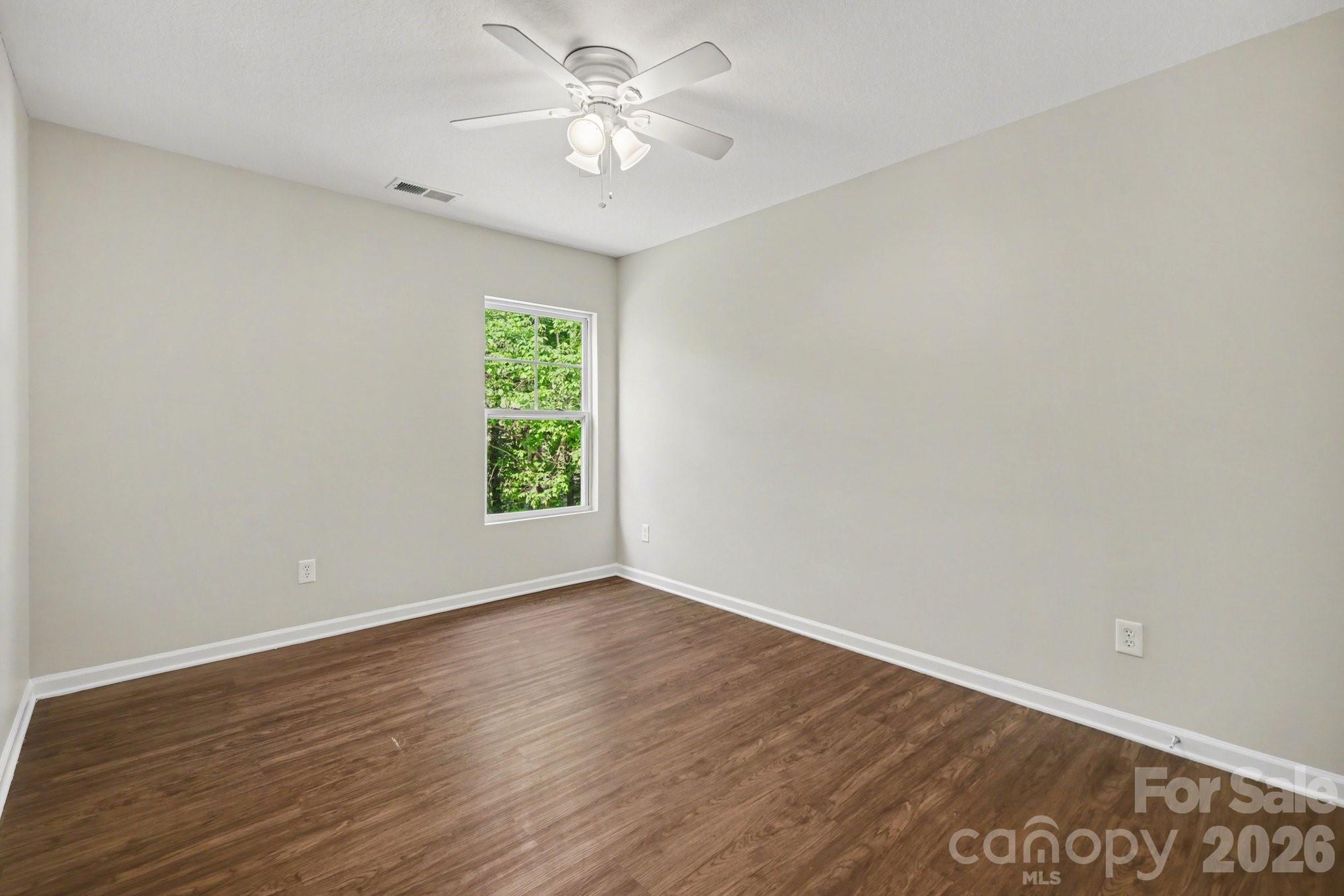 2021 Sonoma Valley Drive Charlotte NC 28214