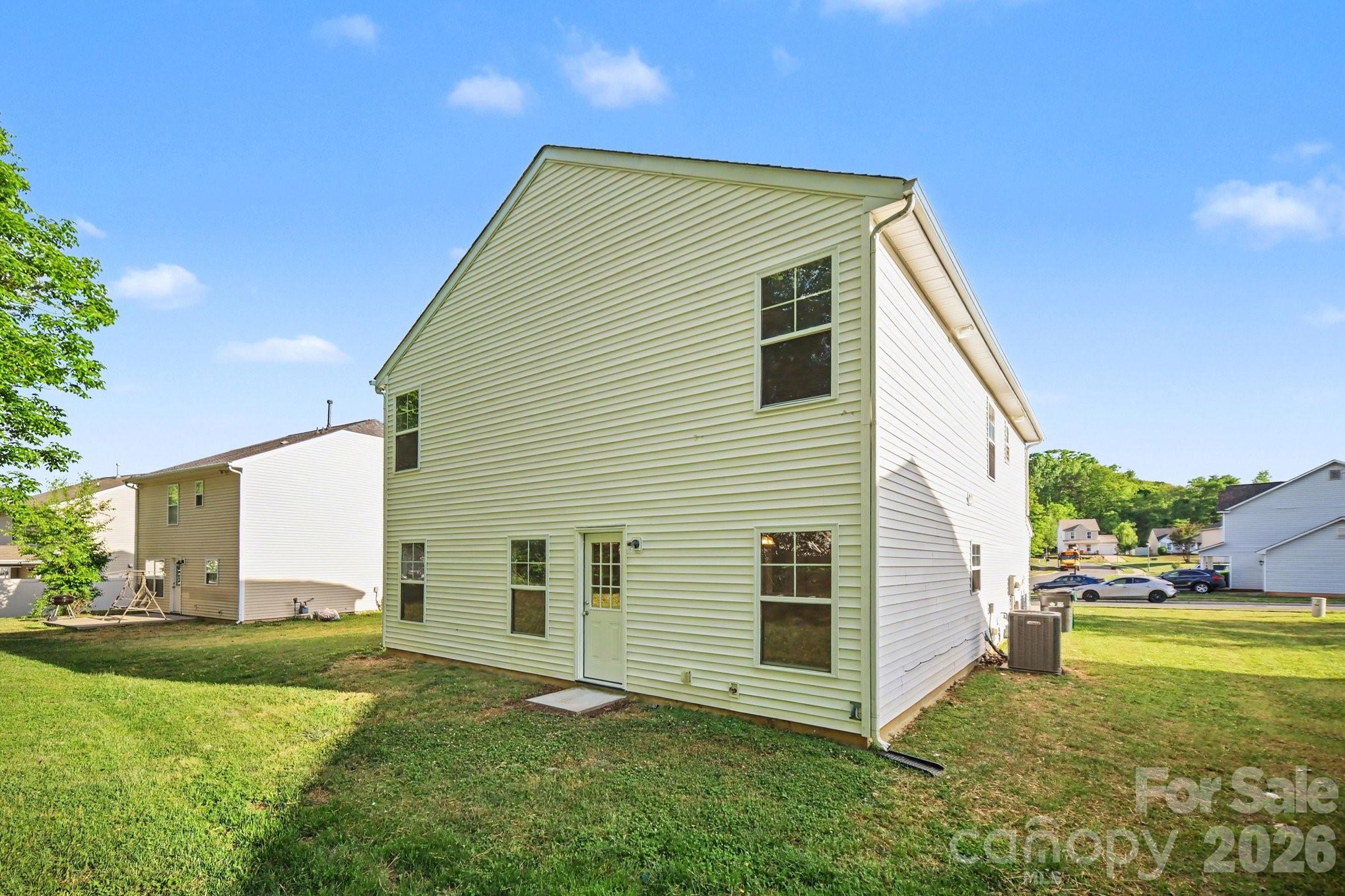 2021 Sonoma Valley Drive Charlotte NC 28214
