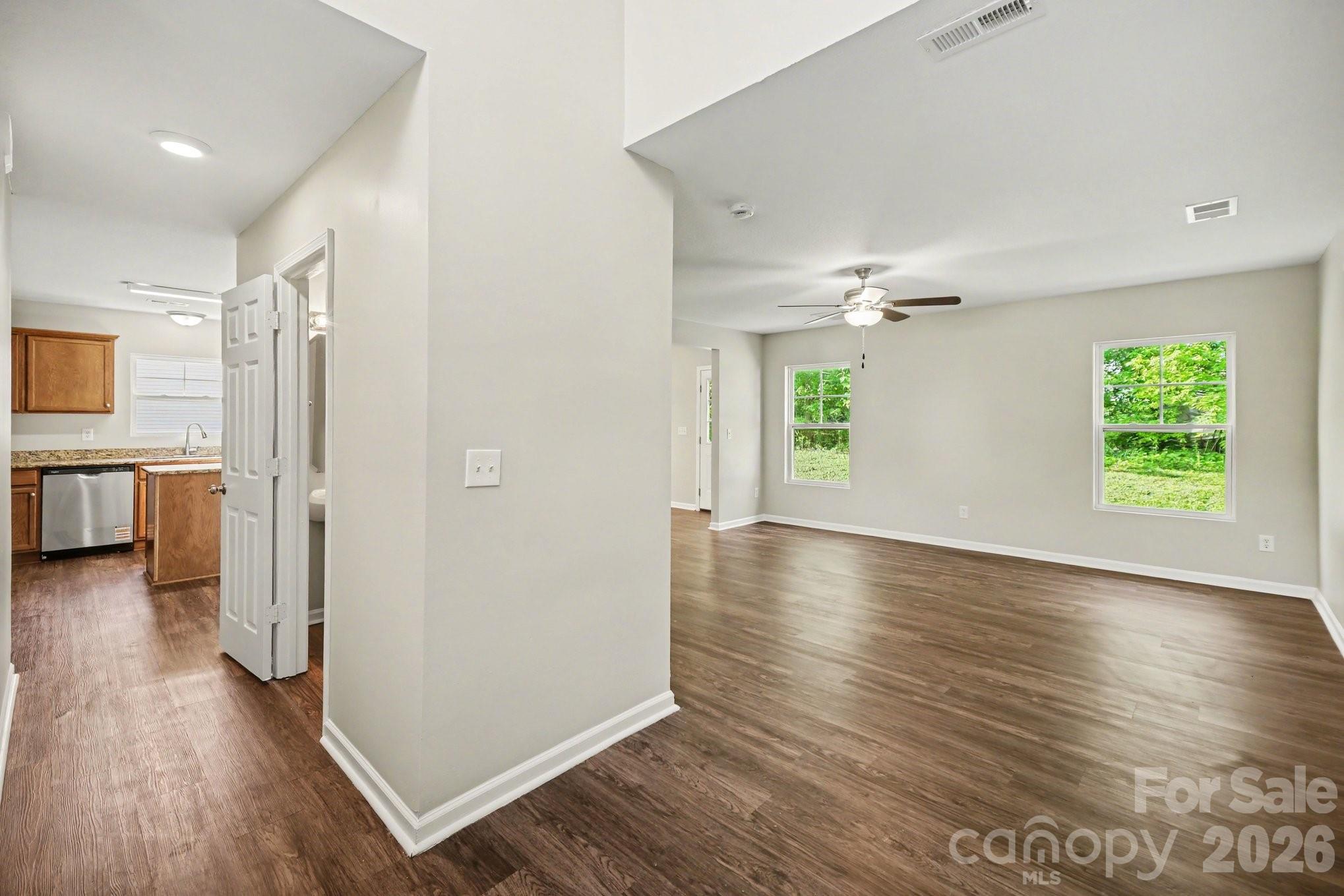 2021 Sonoma Valley Drive Charlotte NC 28214