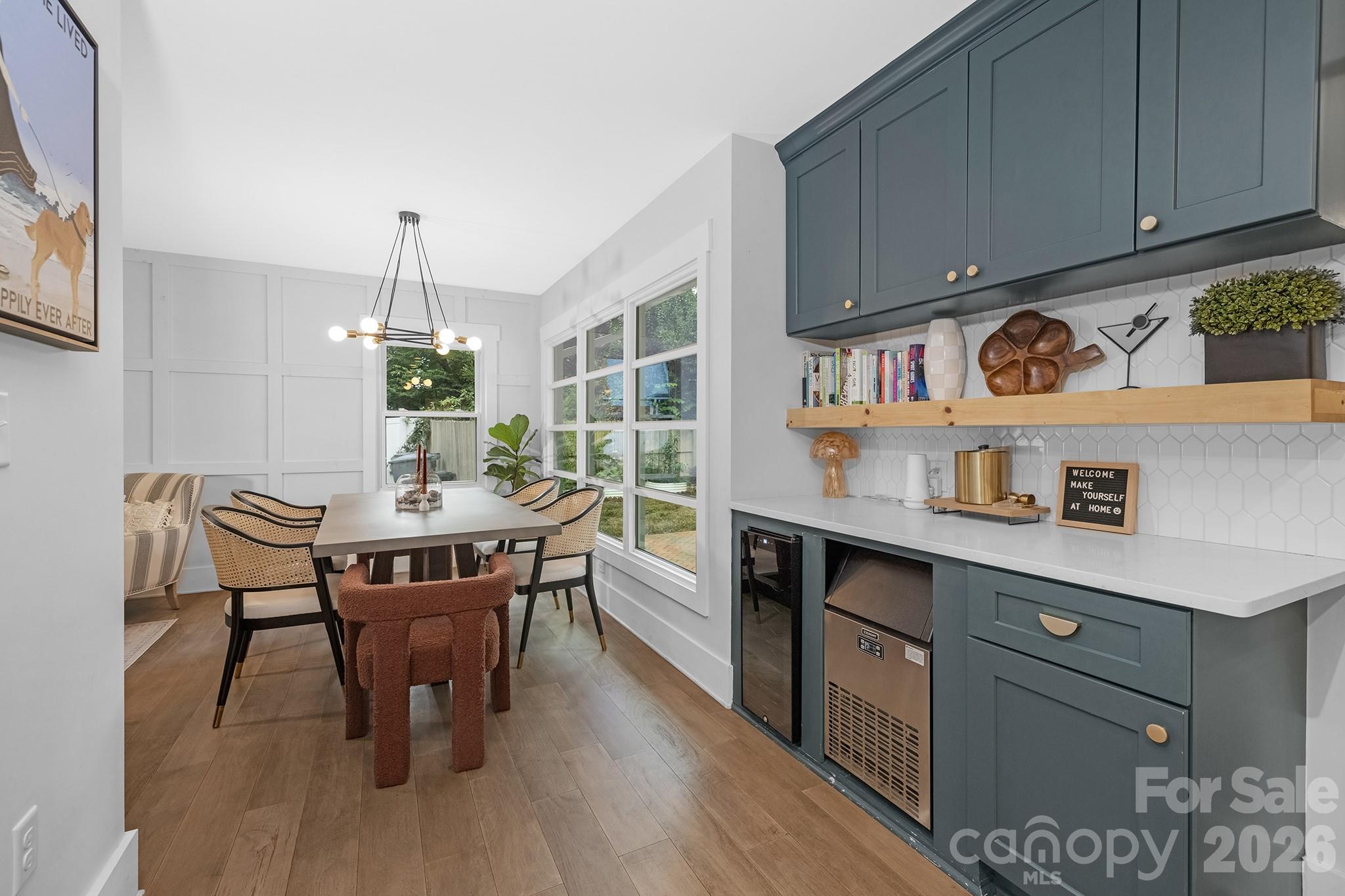 6213 Sharon Road Charlotte NC 28210