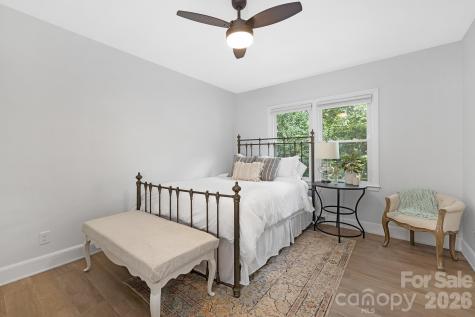 6213 Sharon Road Charlotte NC 28210