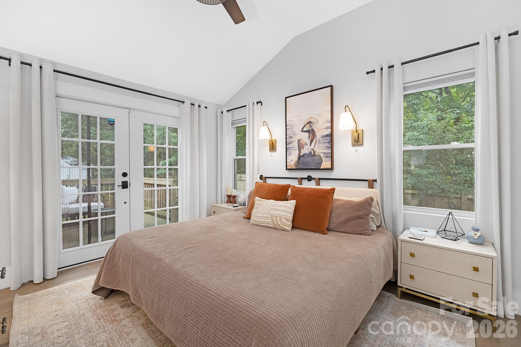 6213 Sharon Road Charlotte NC 28210