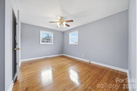 212 Newland Place NW Lenoir NC 28645
