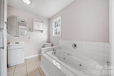 212 Newland Place NW Lenoir NC 28645