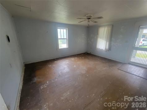 170 Ray Street Waynesville NC 28786