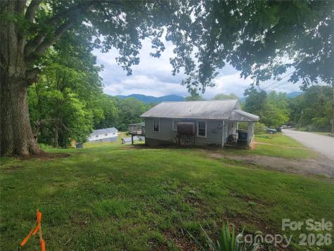 170 Ray Street Waynesville NC 28786