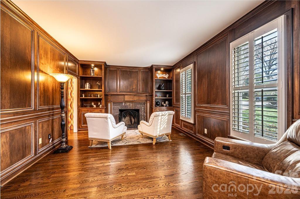 560 20th Avenue Court NW Hickory NC 28601