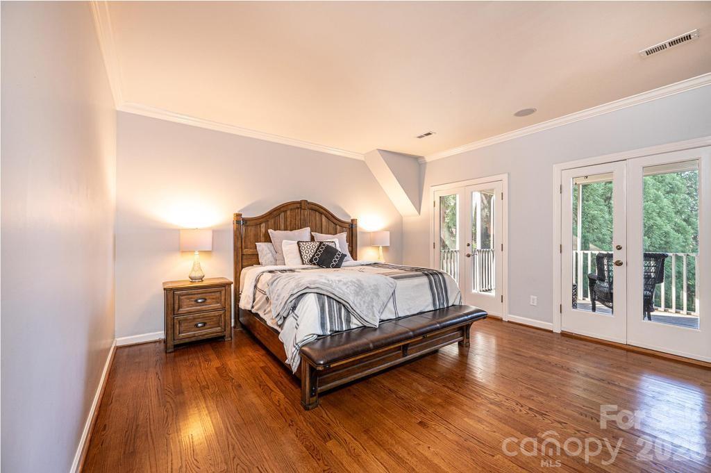 560 20th Avenue Court NW Hickory NC 28601