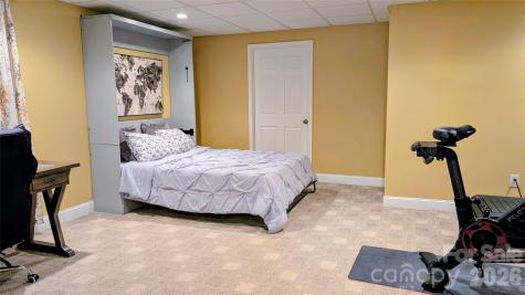 560 20th Avenue Court NW Hickory NC 28601