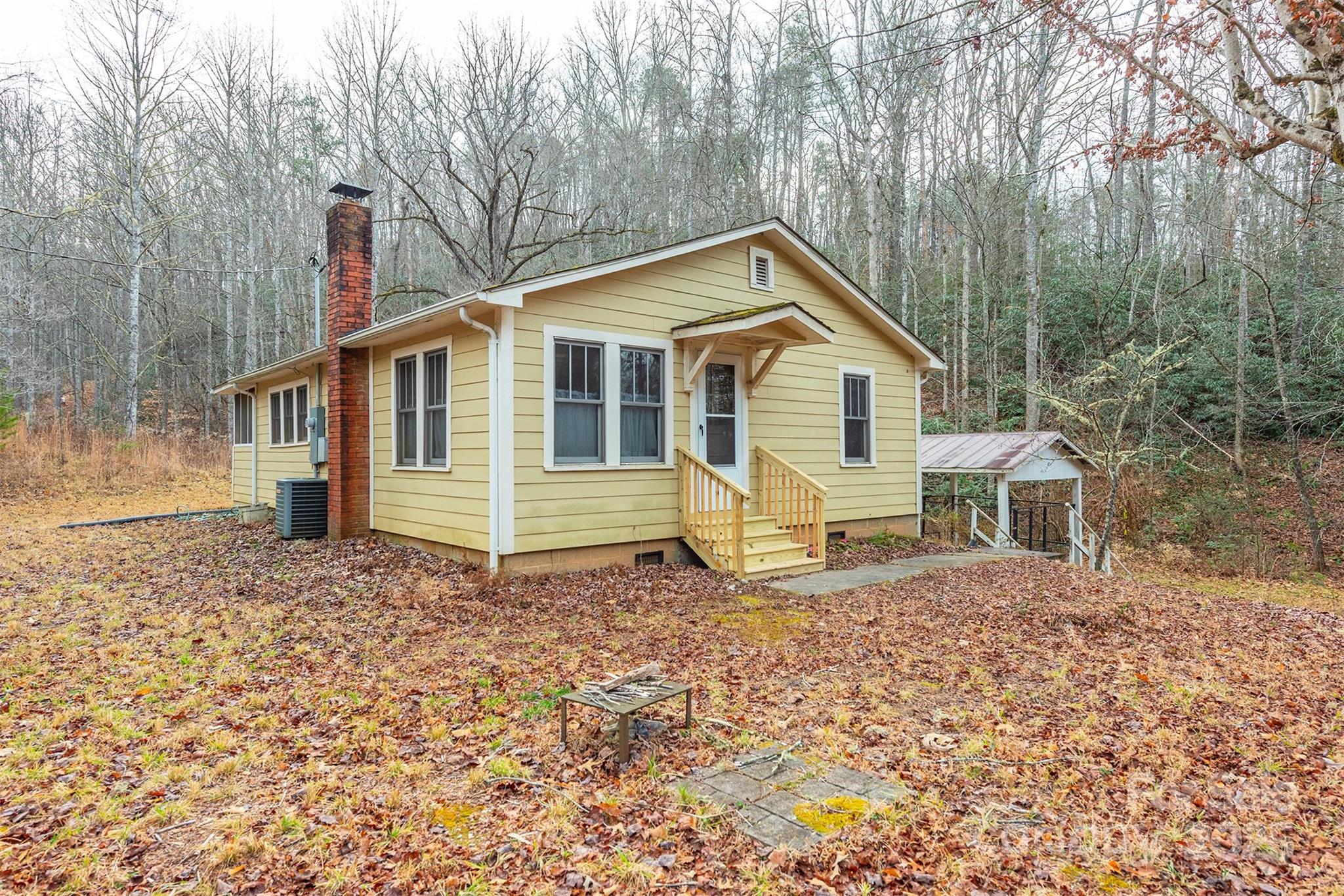 380 Buttercup Lane Marion NC 28752
