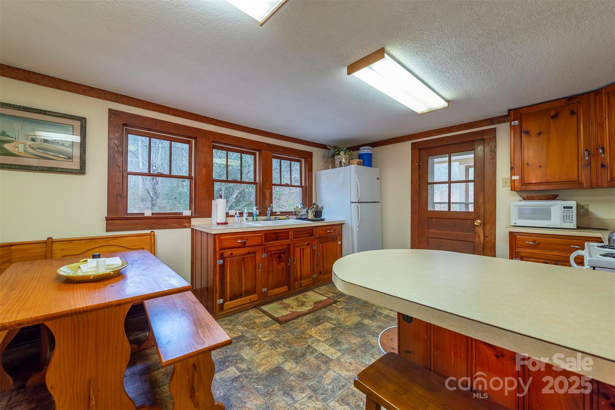 380 Buttercup Lane Marion NC 28752