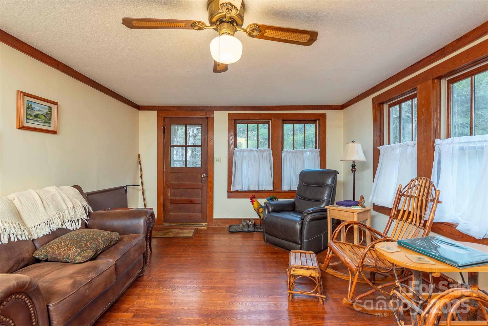 380 Buttercup Lane Marion NC 28752
