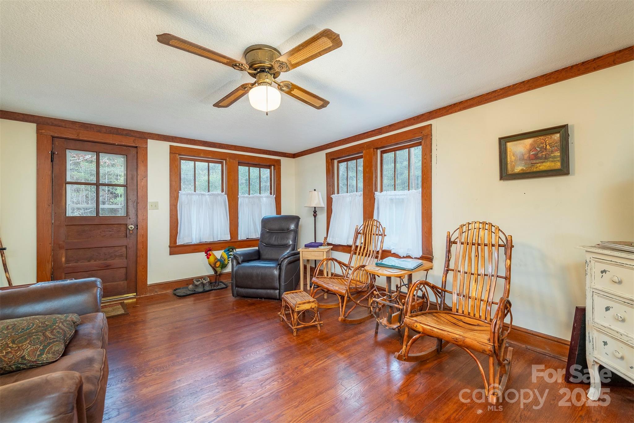 380 Buttercup Lane Marion NC 28752