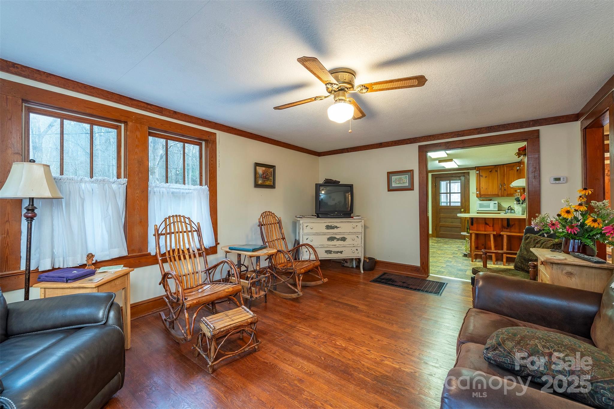 380 Buttercup Lane Marion NC 28752