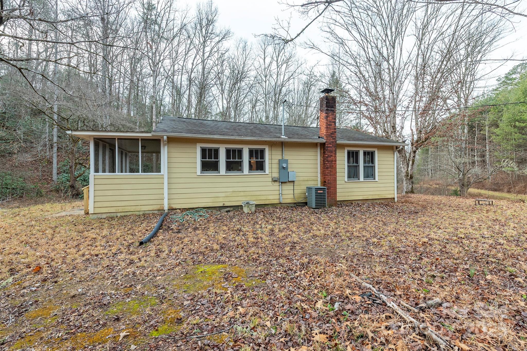 380 Buttercup Lane Marion NC 28752