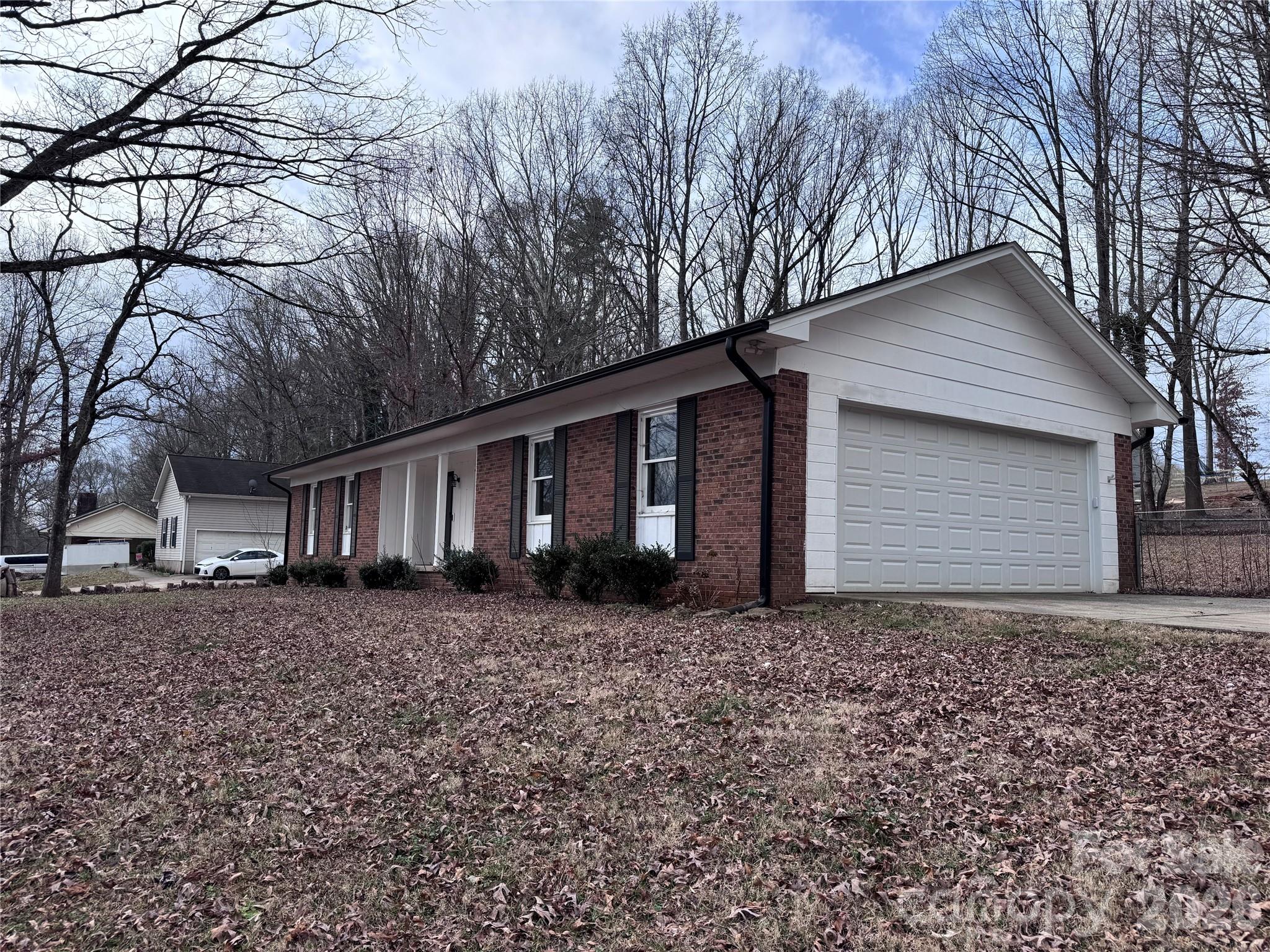 1511 Old Carriage Drive Newton NC 28658